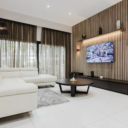 Apartment Luxury 3-bedroom In St Julians *