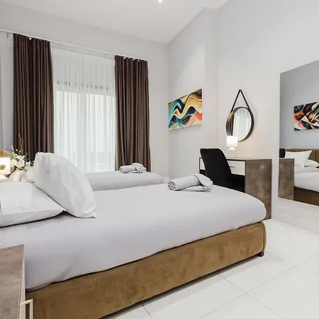 Apartment Luxury 3-bedroom In St Julians *